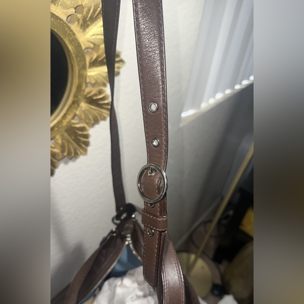 Coach Zoe Hobo Brown Shoulder Handbag - Picture 6 of 8